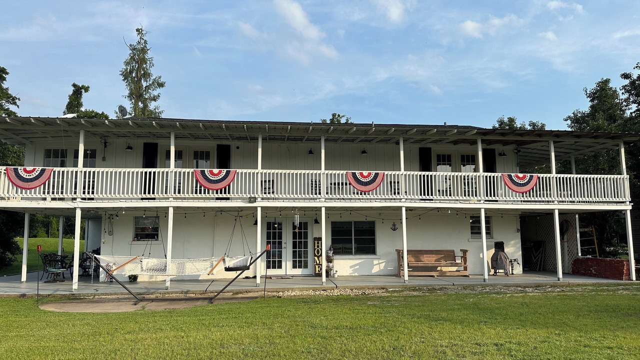Photo of Outdoor in Moss Bluff