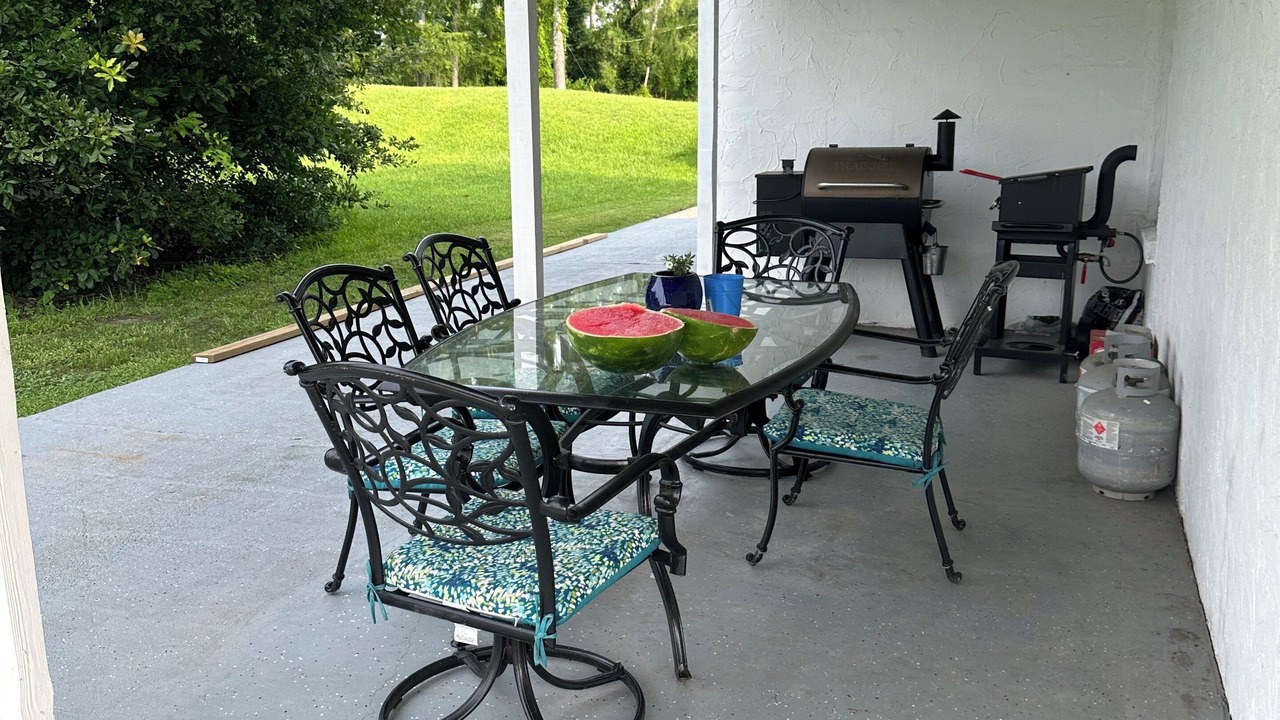Photo of Outdoor in Moss Bluff