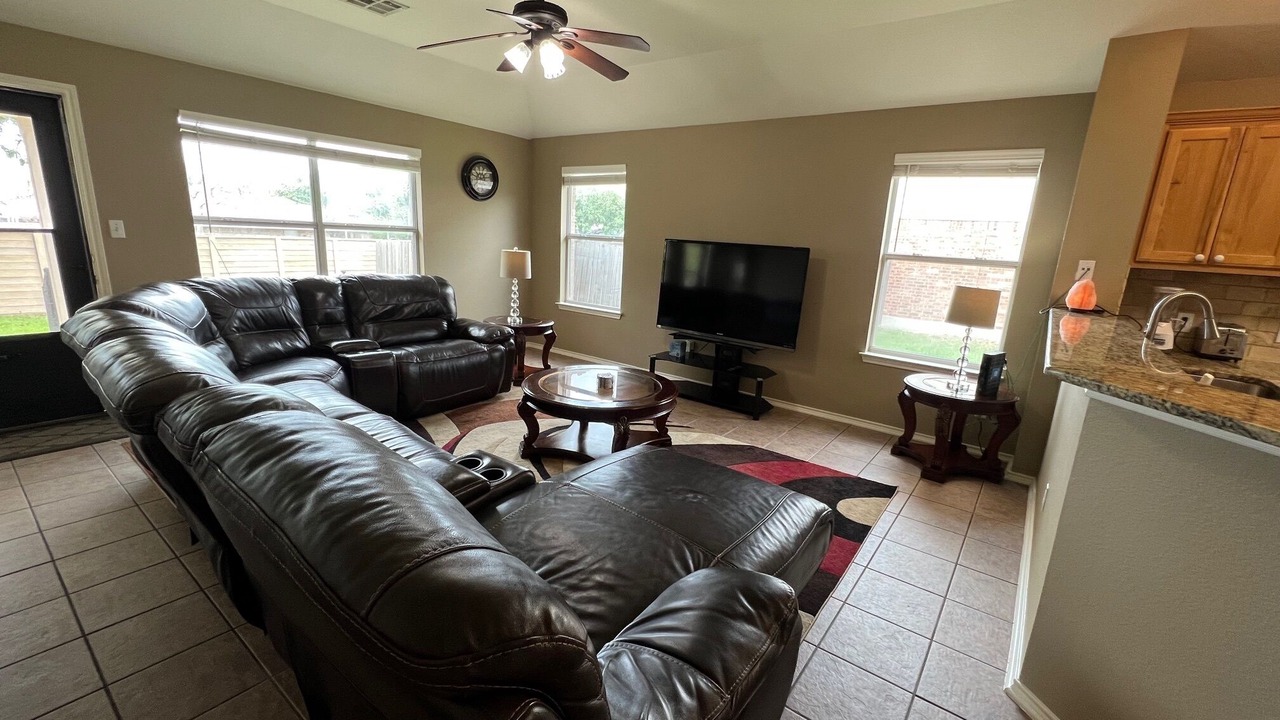 Photo of Livingroom in Sonoma