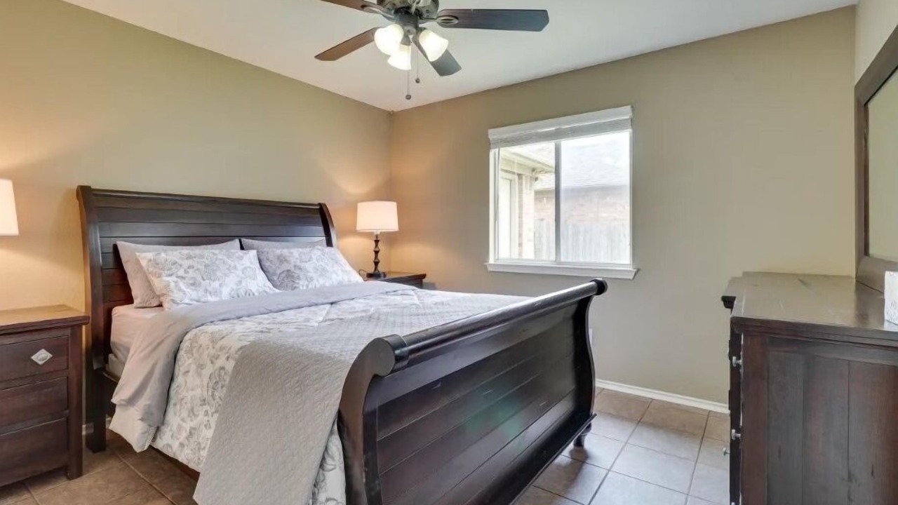 Photo of Bedroom in Sonoma