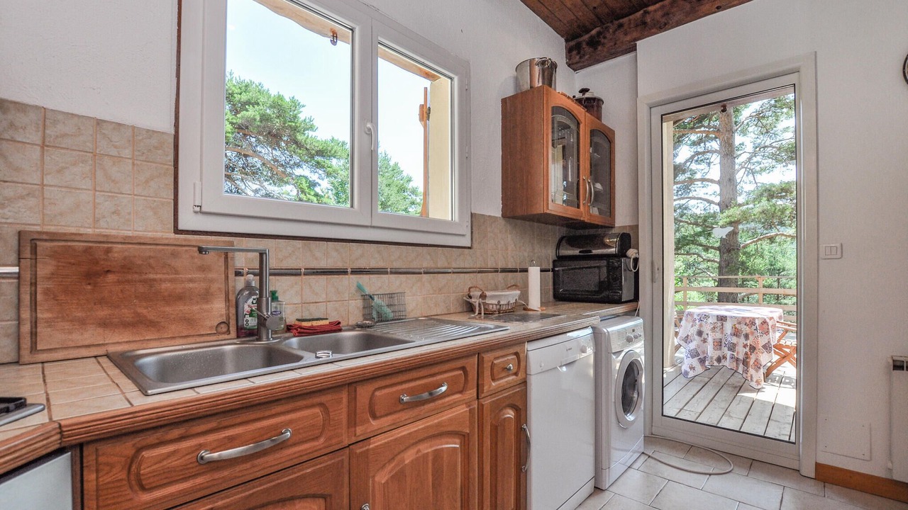 Photo of Others in Andon