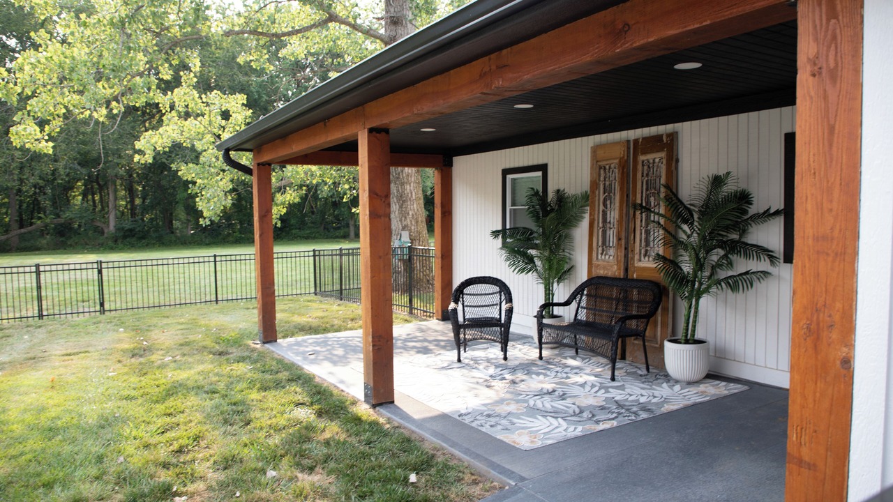 Photo of Patio Balcony in New Century