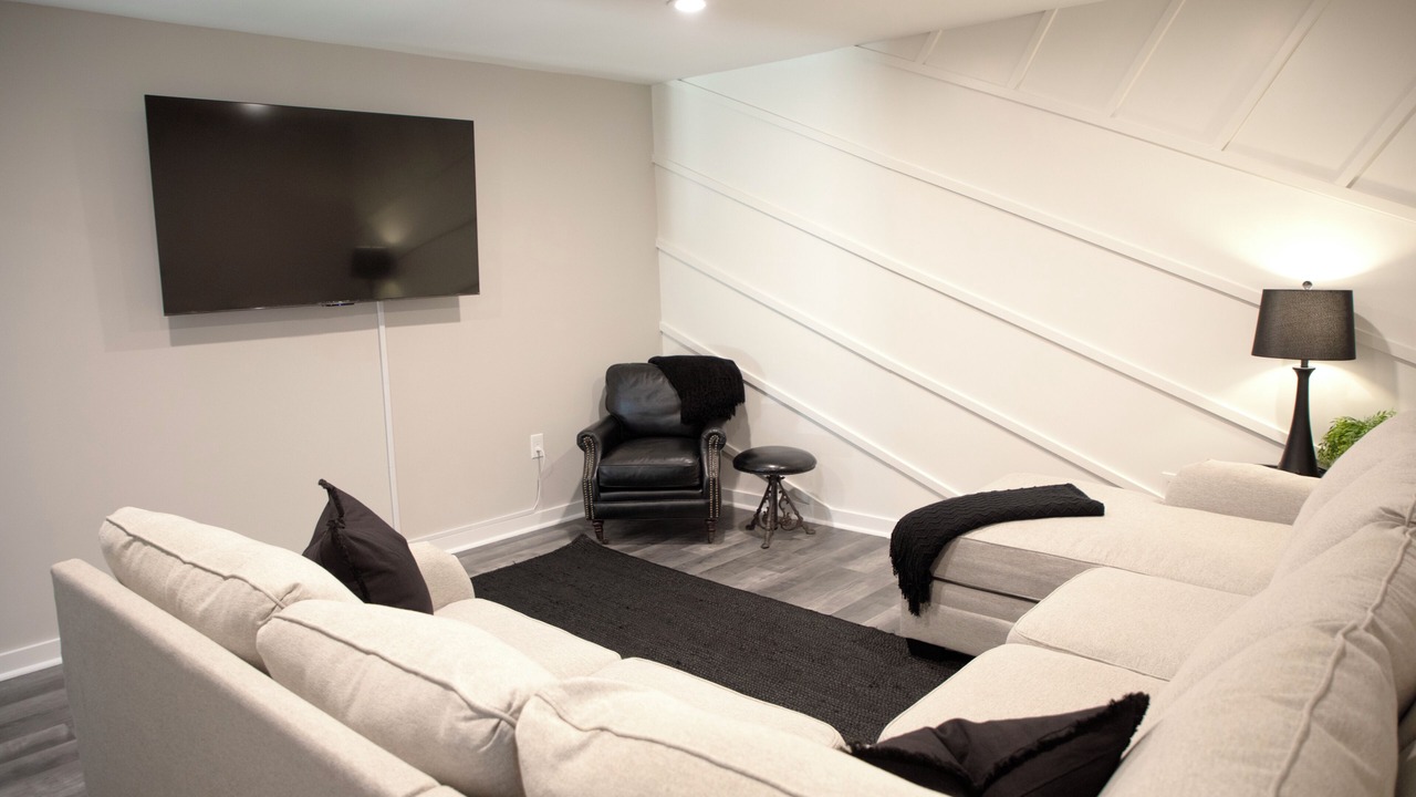 Photo of Livingroom in New Century