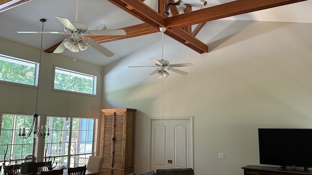 Photo of Livingroom in Northport