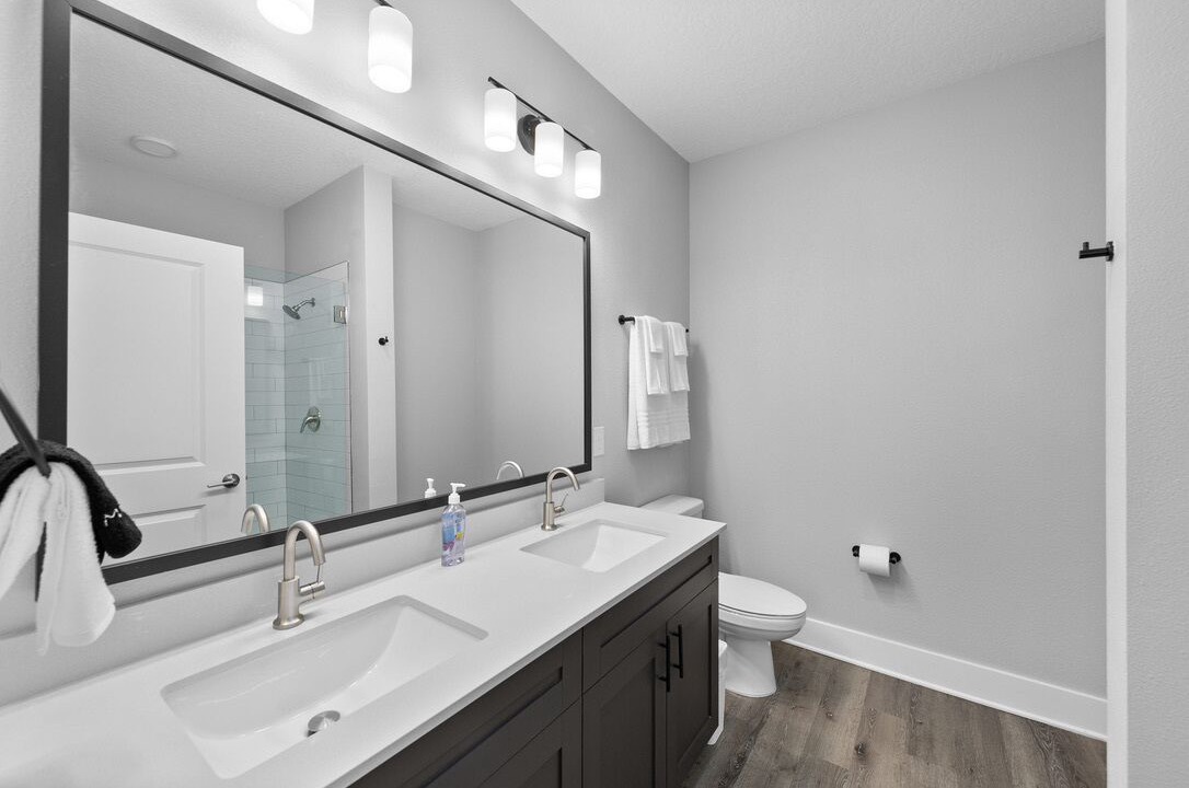 Photo of Bathroom in Deerwood