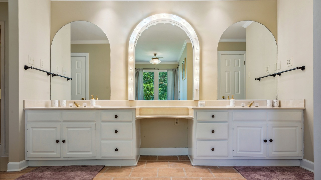 Photo of Bathroom in Olive Branch