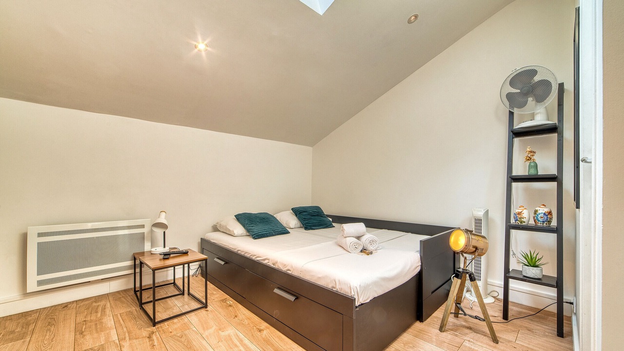 Photo of Bedroom in Bussiere - Cadiere