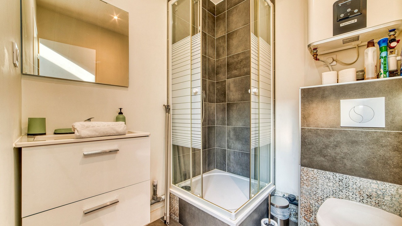 Photo of Bathroom in Bussiere - Cadiere