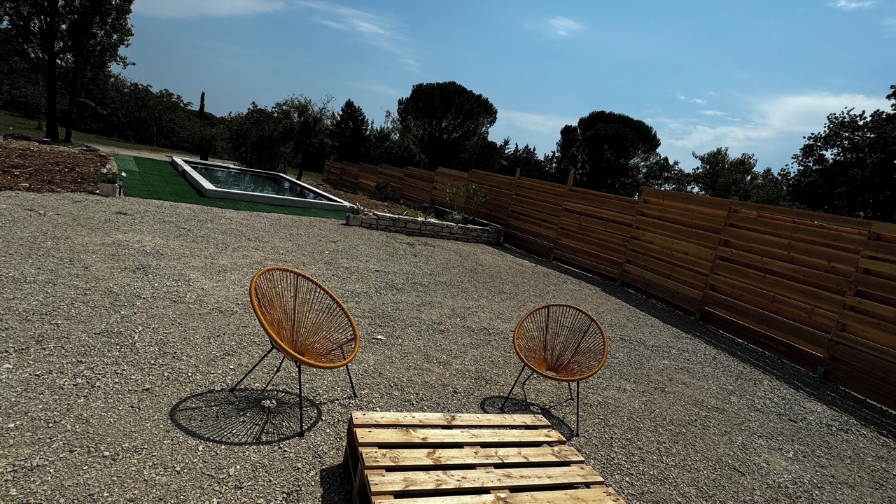 Photo of Patio Balcony in Crayssac