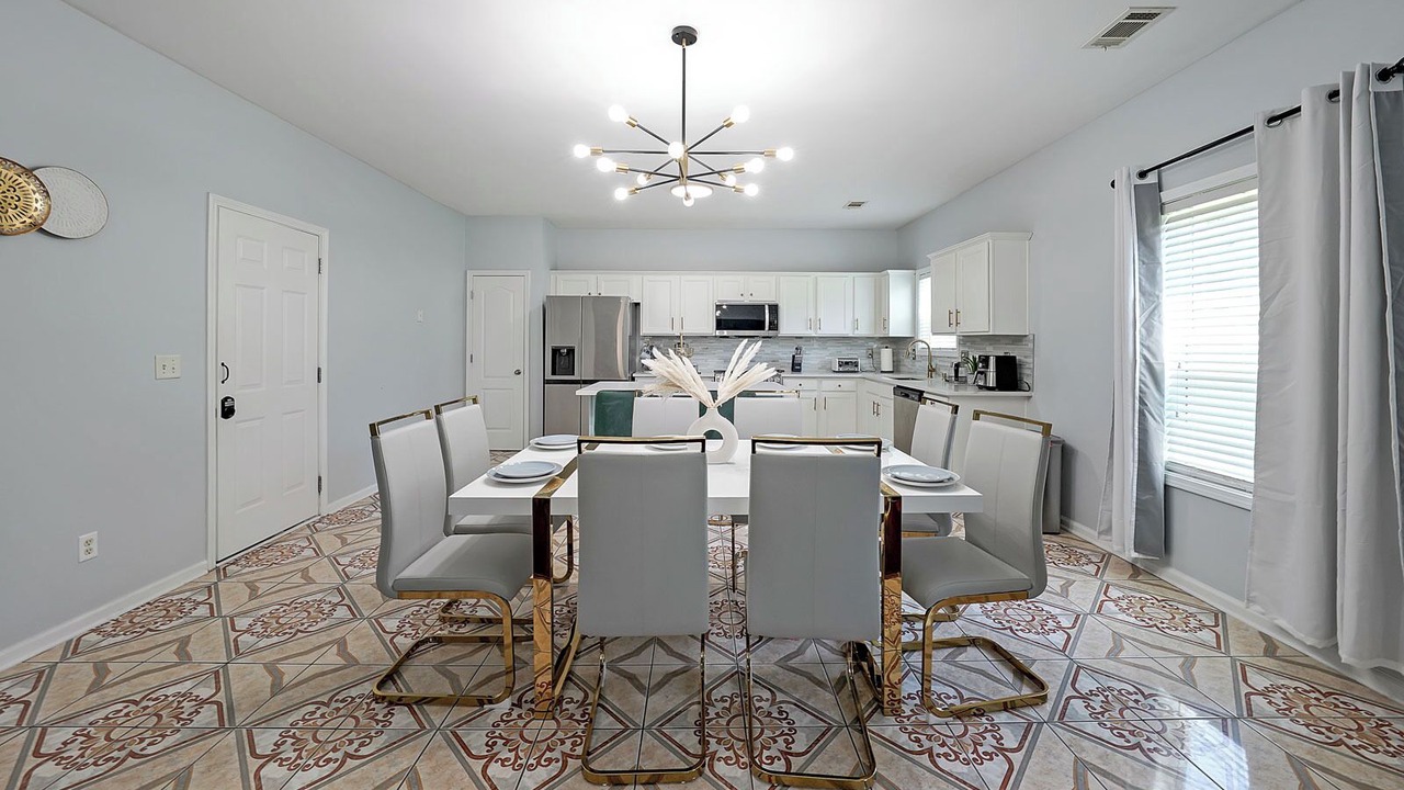 Photo of Others in Dallas