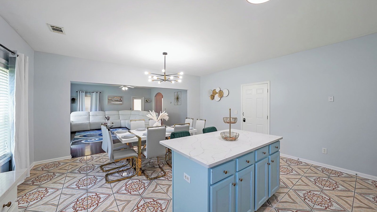 Photo of Others in Dallas