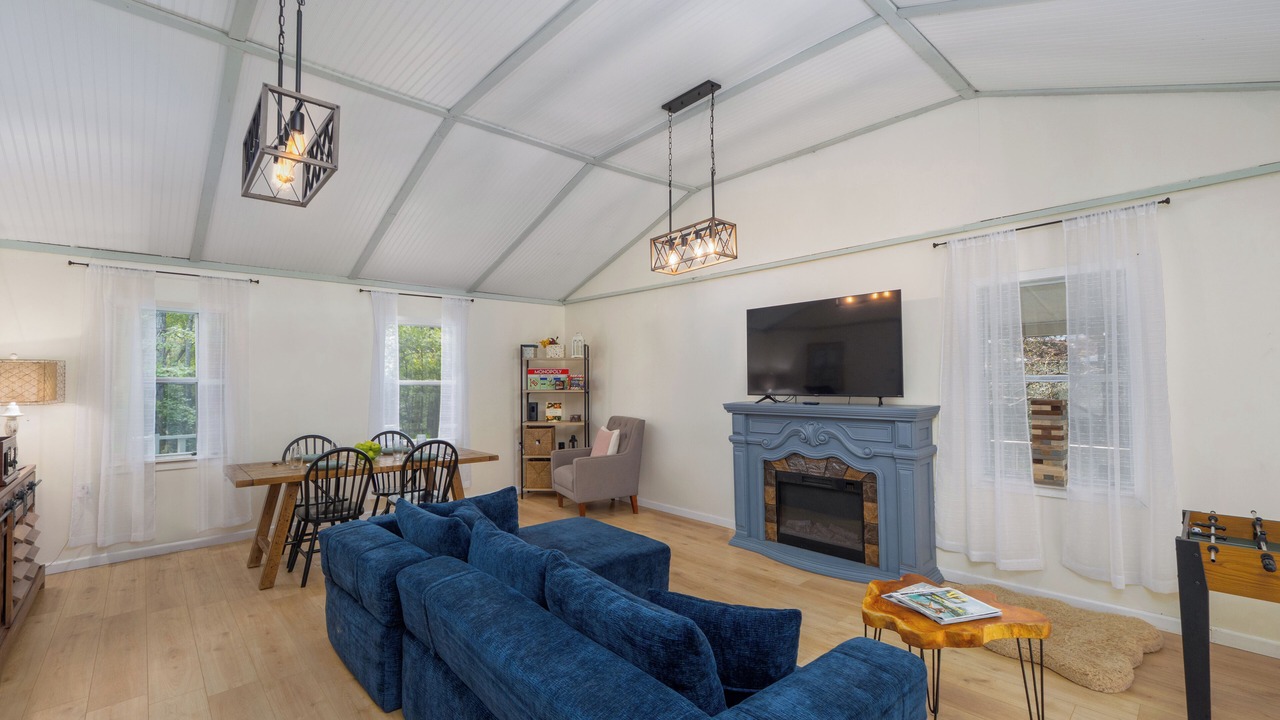 Photo of Livingroom in Atkinson