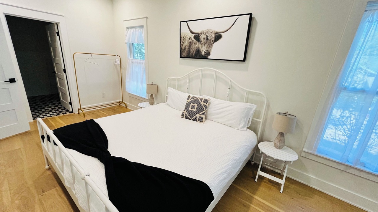 Photo of Bedroom in Mason