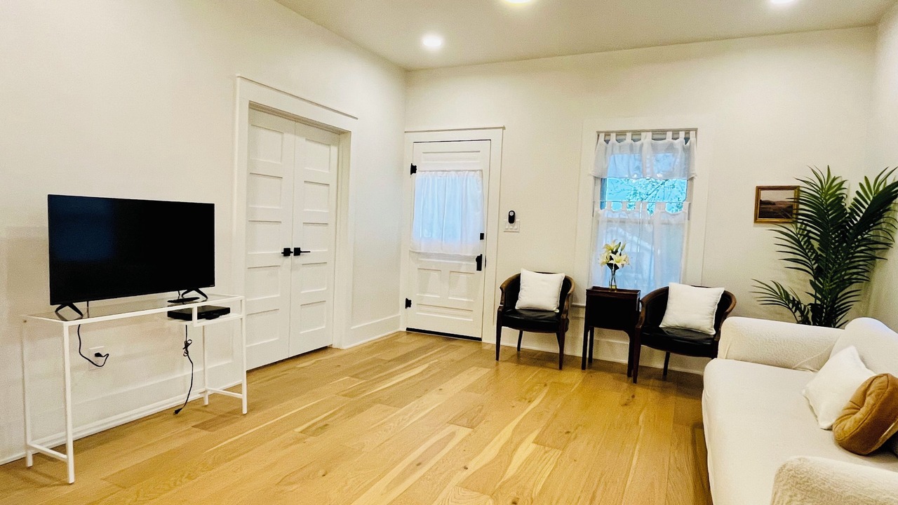 Photo of Livingroom in Mason