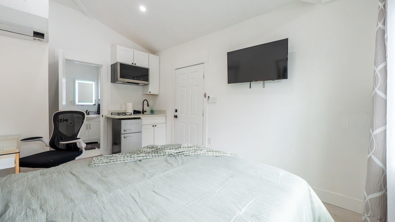 Photo of Bedroom in Fairview