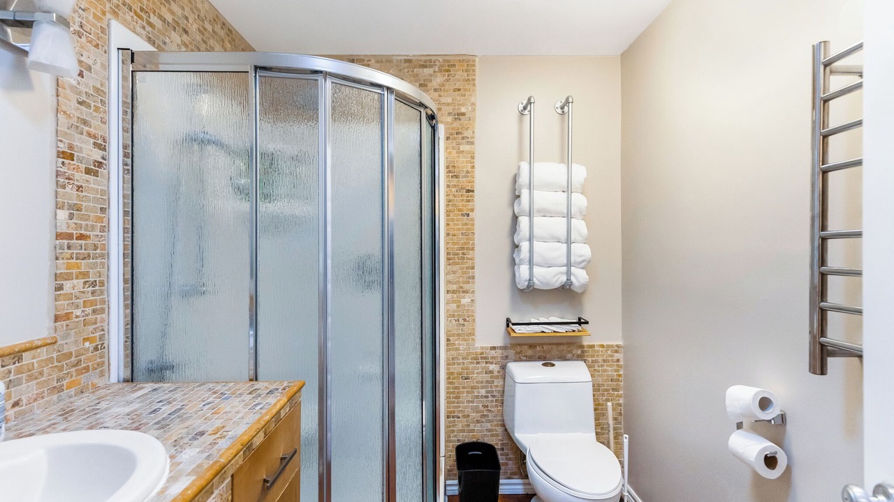 Photo of Bathroom in Little Current