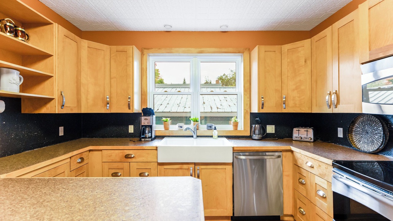 Photo of Kitchen in Little Current