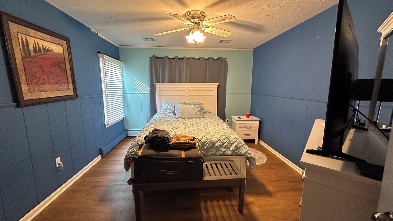 Photo of Bedroom in Avon