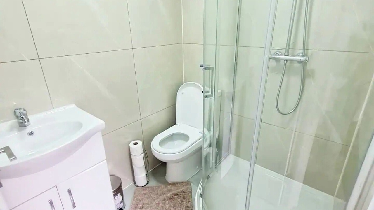 Photo of Bathroom in Basildon