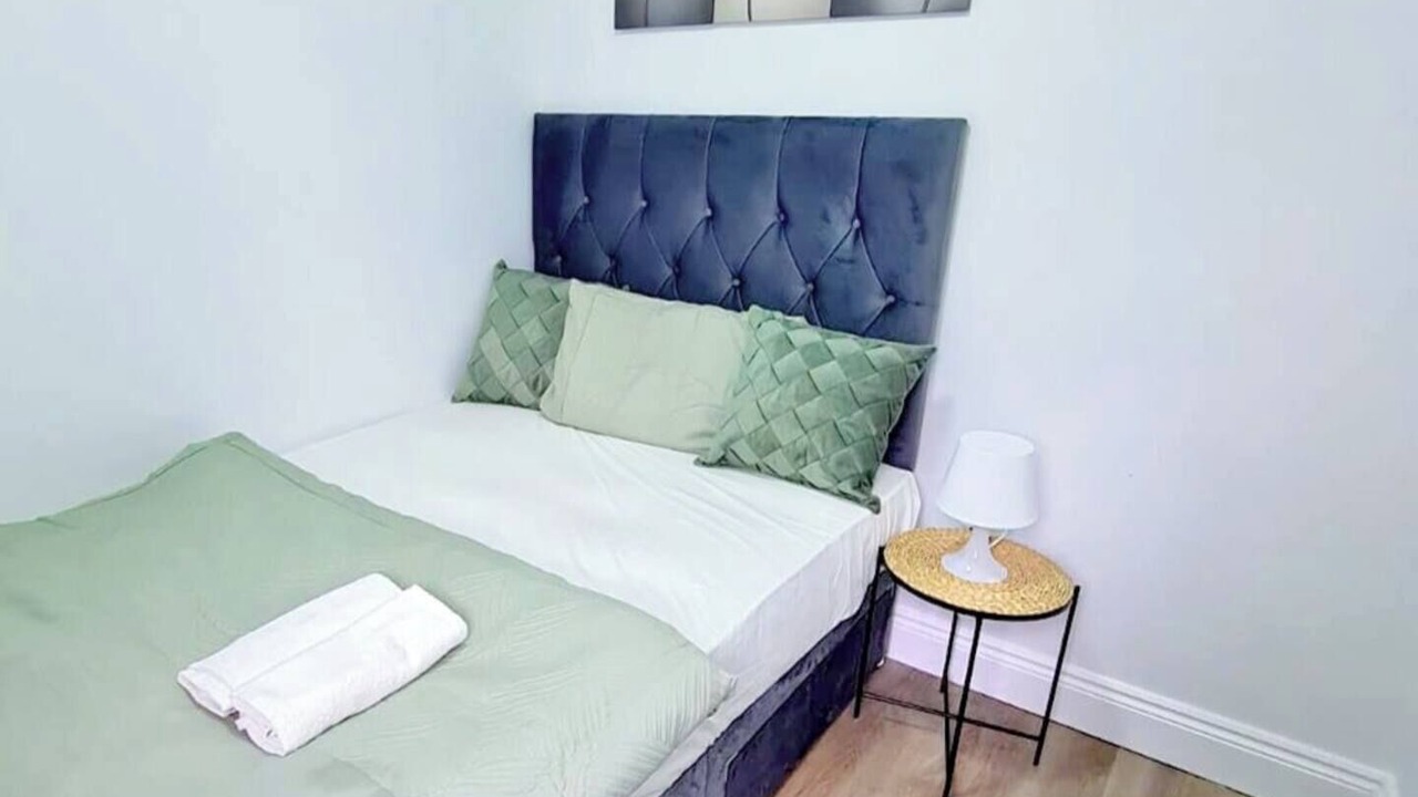 Photo of Bedroom in Basildon