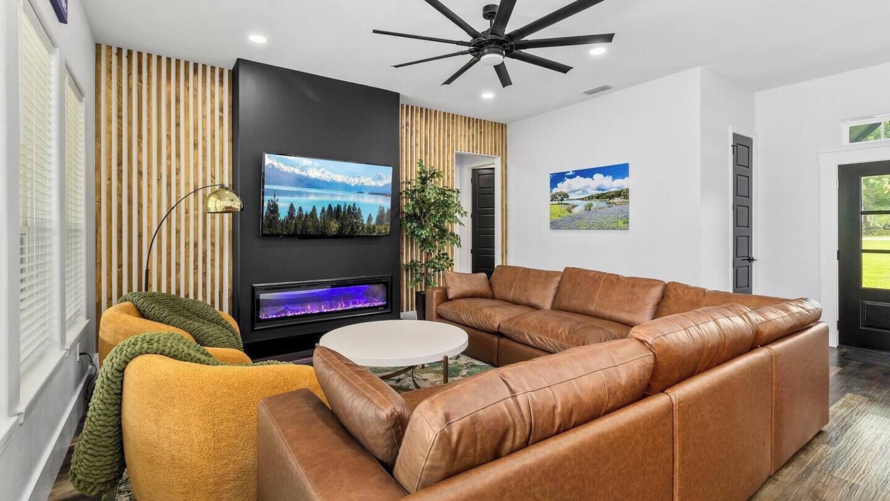 Photo of Livingroom in Mount Pleasant