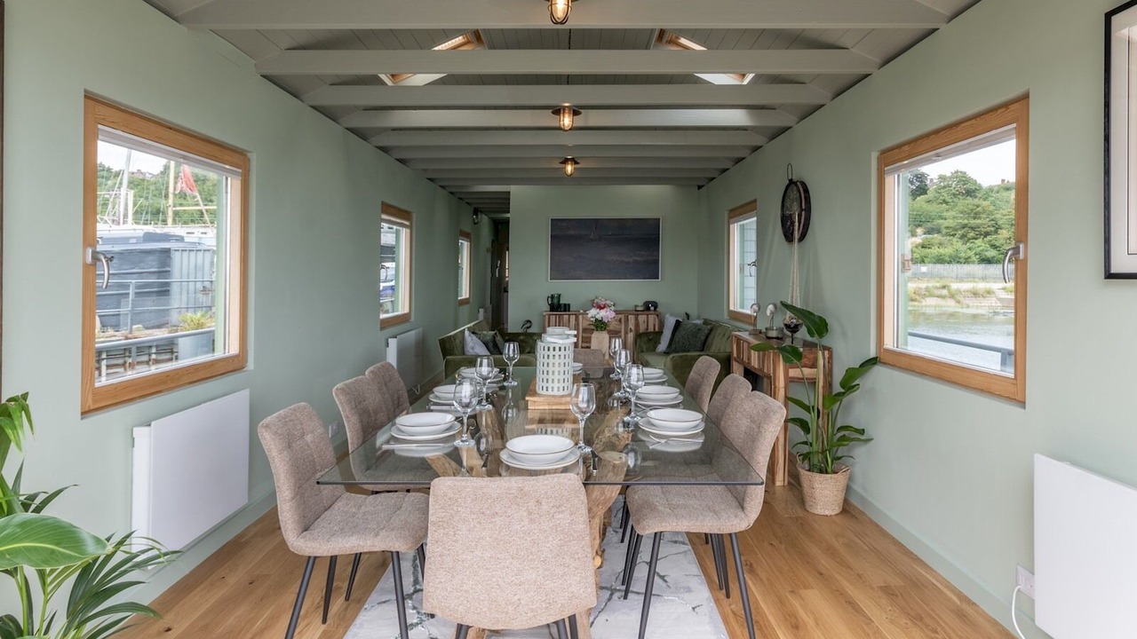 Photo of Others in Leigh-on-Sea