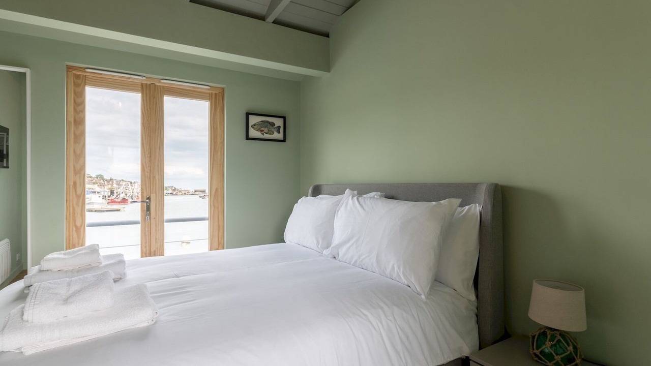 Photo of Bedroom in Leigh-on-Sea