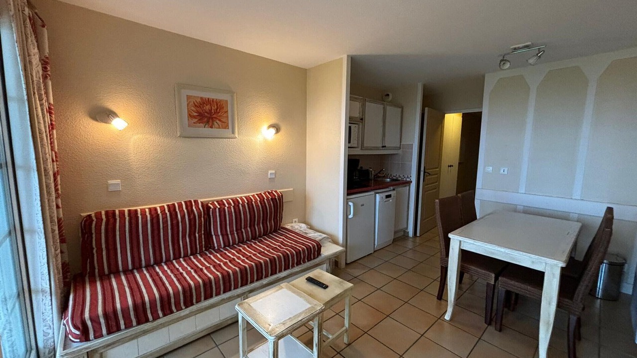 Photo of Livingroom in Behobie