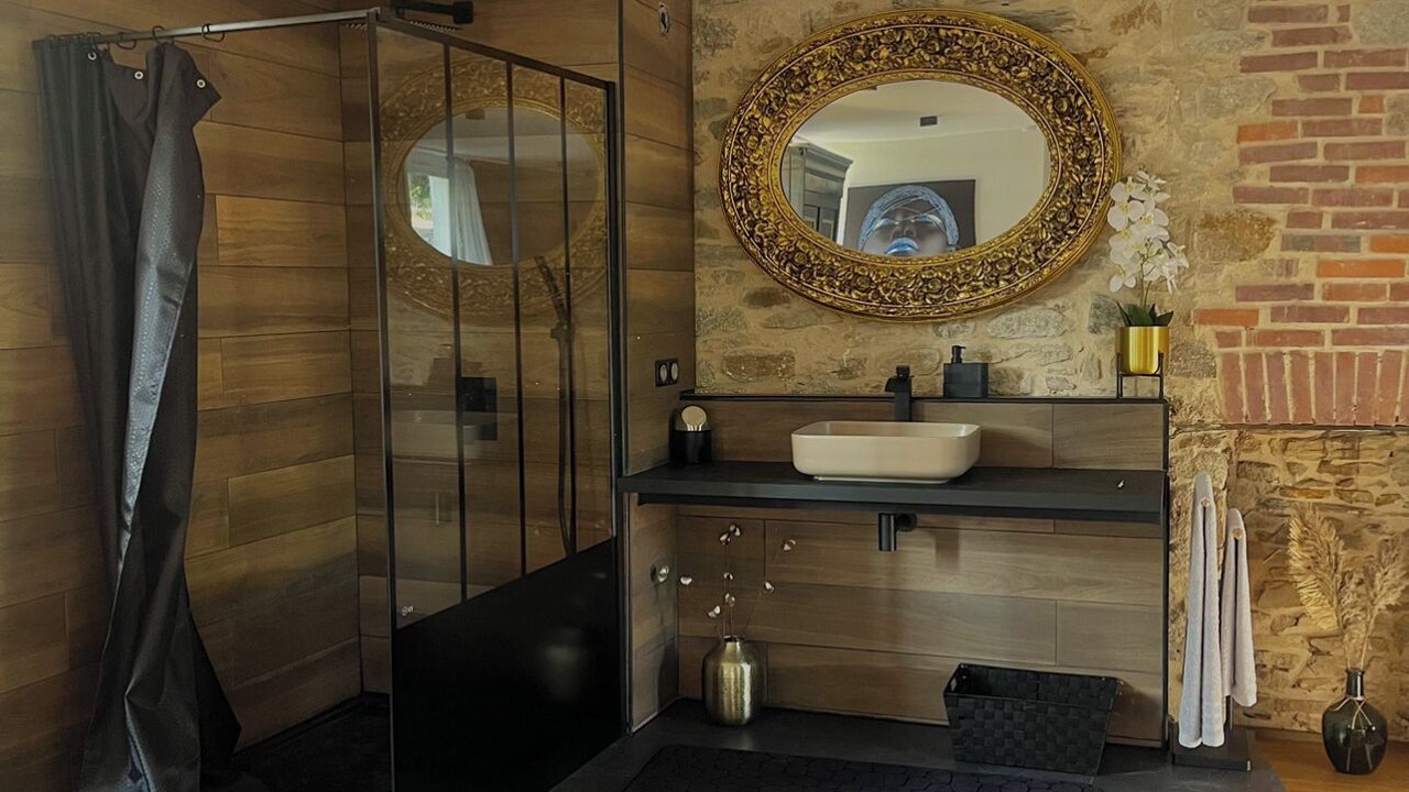 Photo of Bathroom in Saint-Dolay
