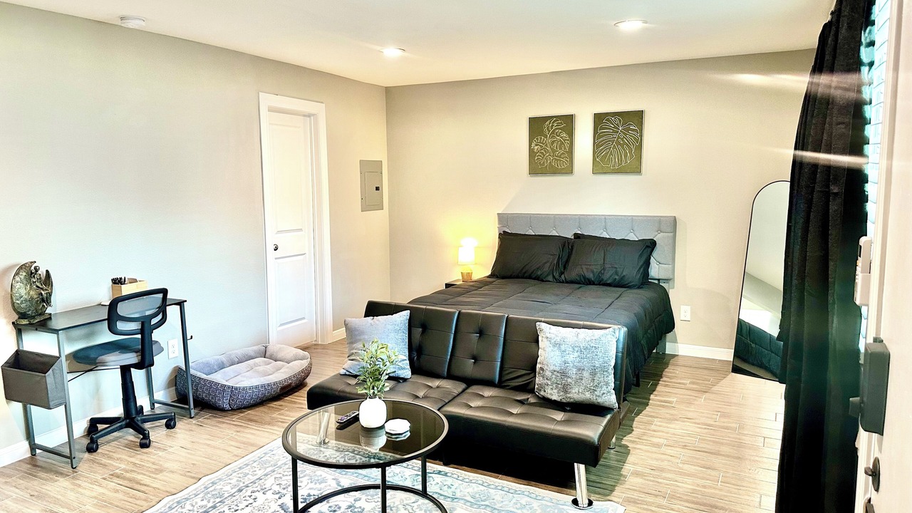 Photo of Bedroom in Montrose