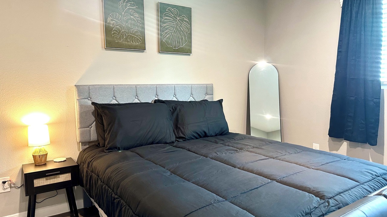 Photo of Bedroom in Montrose