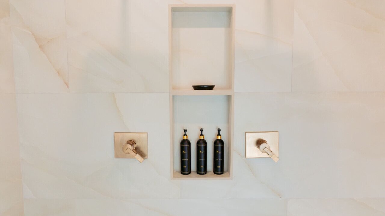 Photo of Bathroom in Glenwood Hills