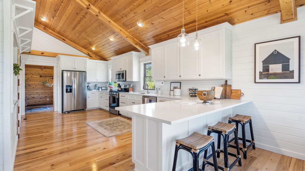 Photo of Kitchen in Elkland