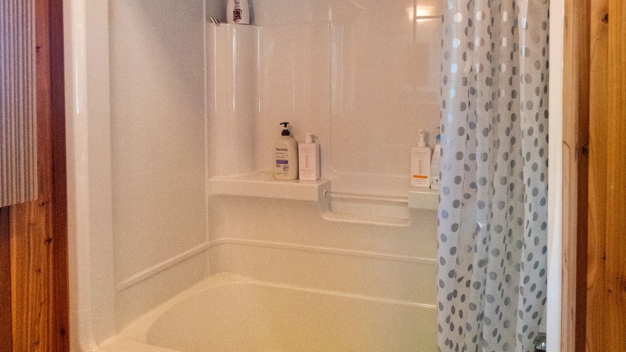 Photo of Bathroom in Lake of Bays