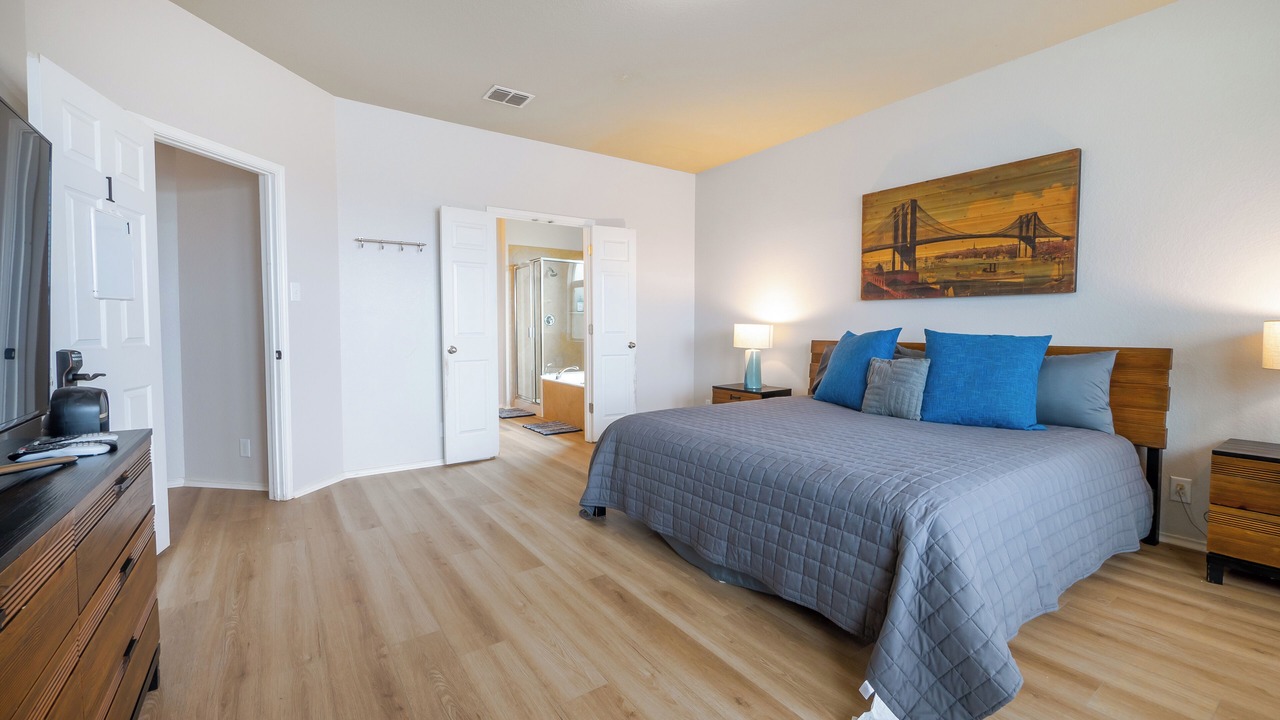 Photo of Bedroom in Converse