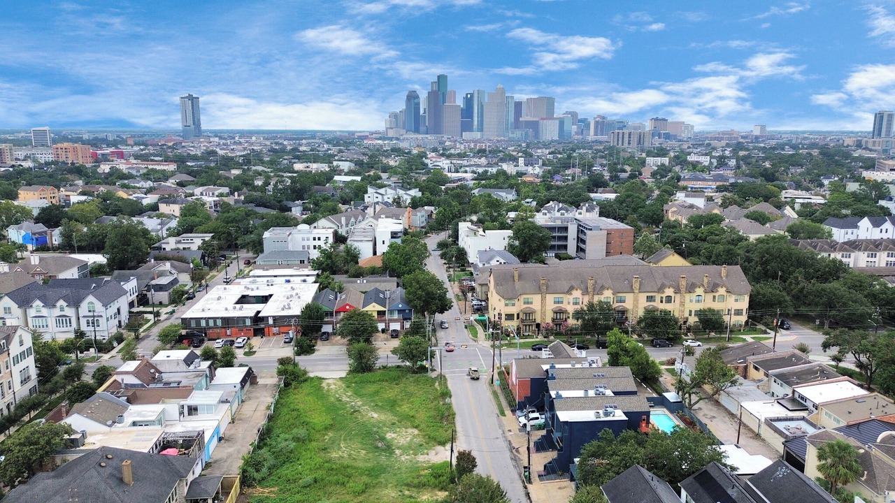 Photo of Outdoor in Neartown