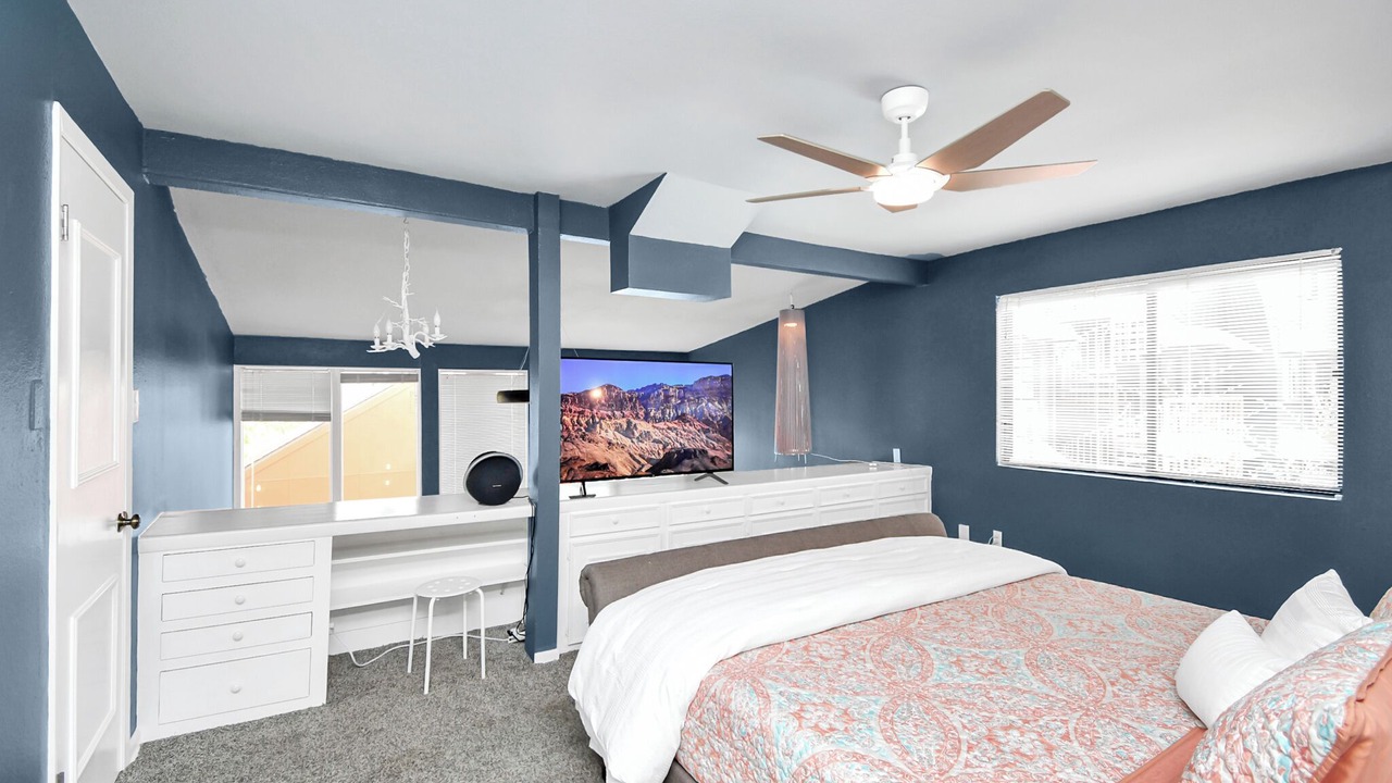 Photo of Bedroom in Neartown