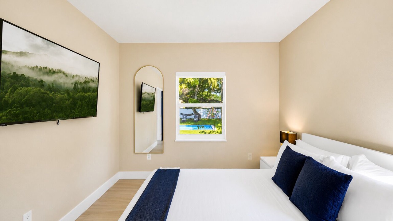 Photo of Bedroom in Allapattah
