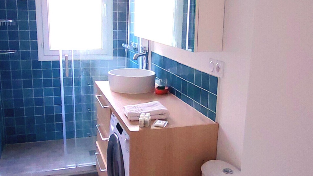 Photo of Bathroom in Jardin des plantes