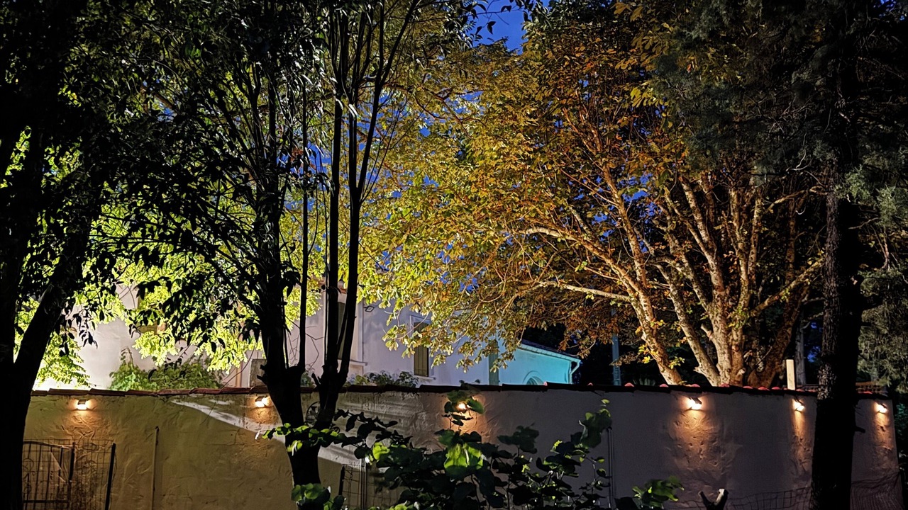 Photo of Outdoor in Issel