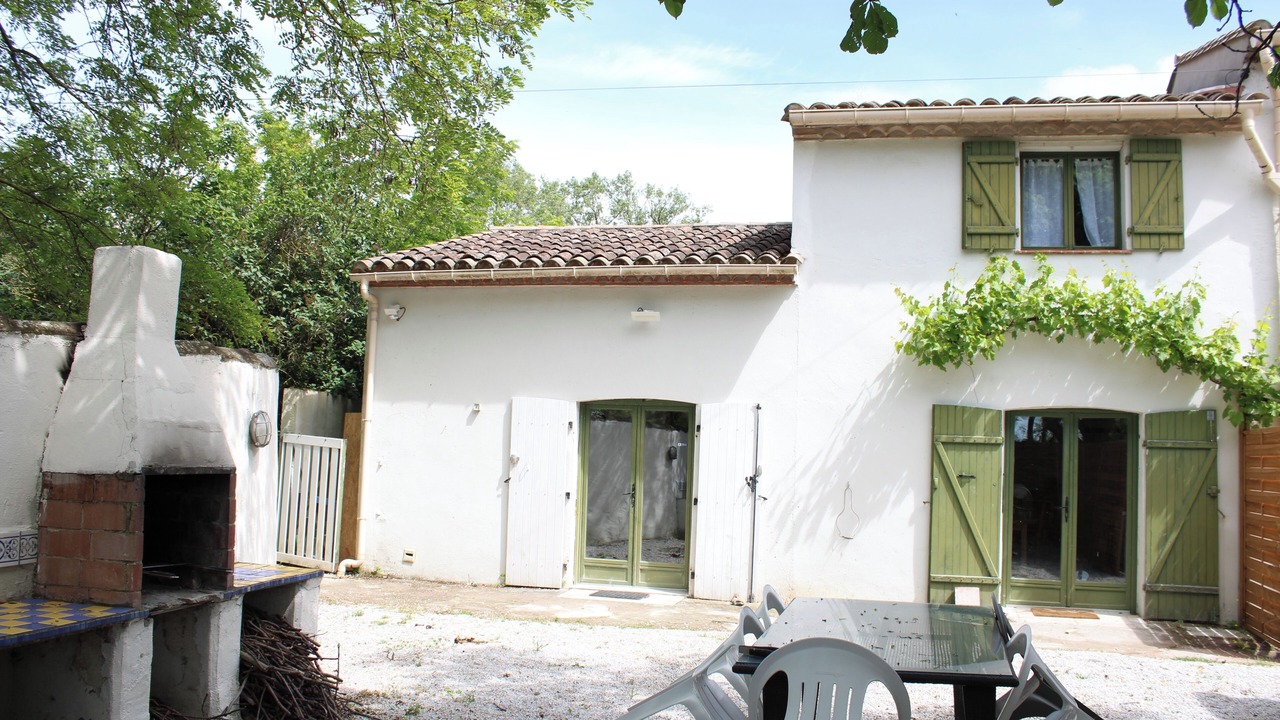 Photo of Outdoor in Issel