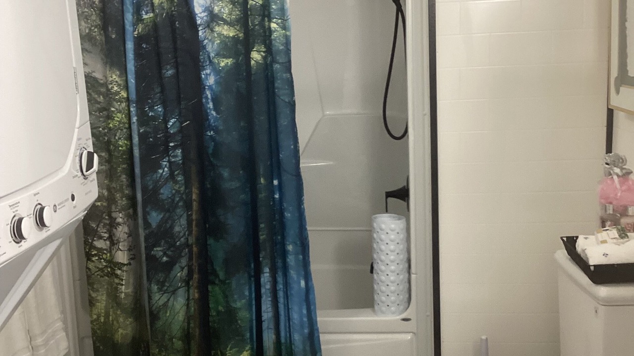 Photo of Bathroom in Elliot Lake