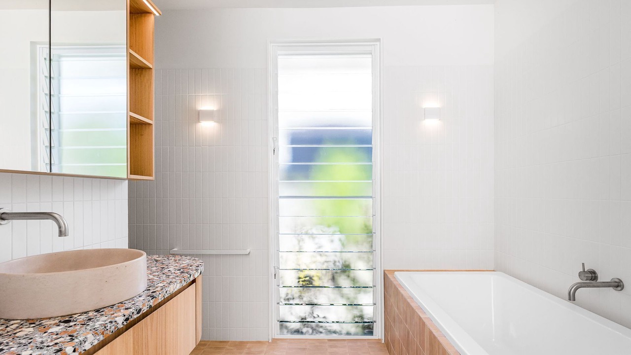 Photo of Bathroom in Suffolk Park