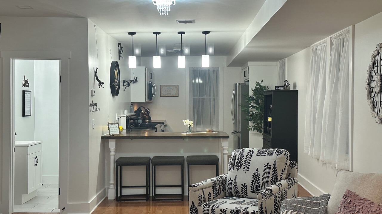 Photo of Livingroom in Dryden