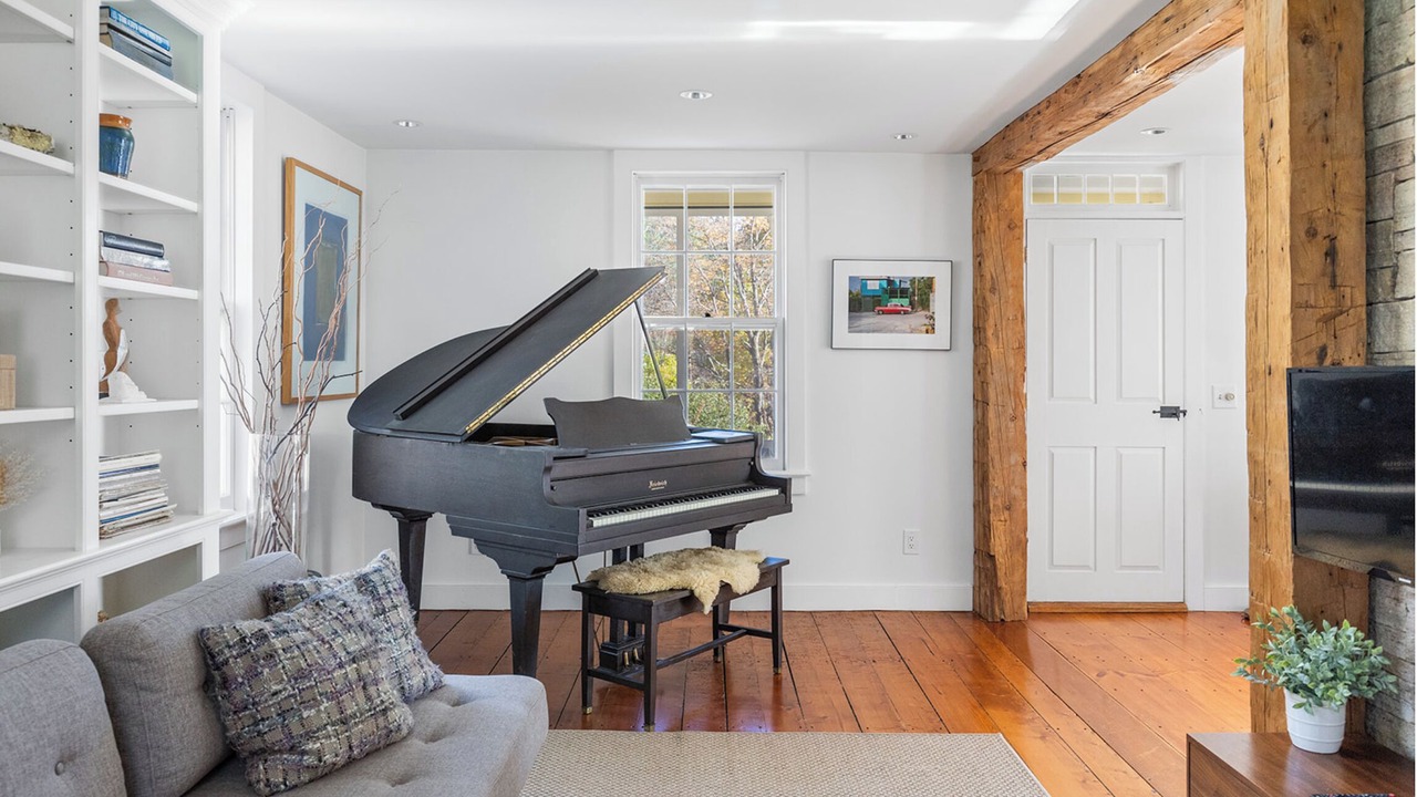 Photo of Bedroom in Waterbury