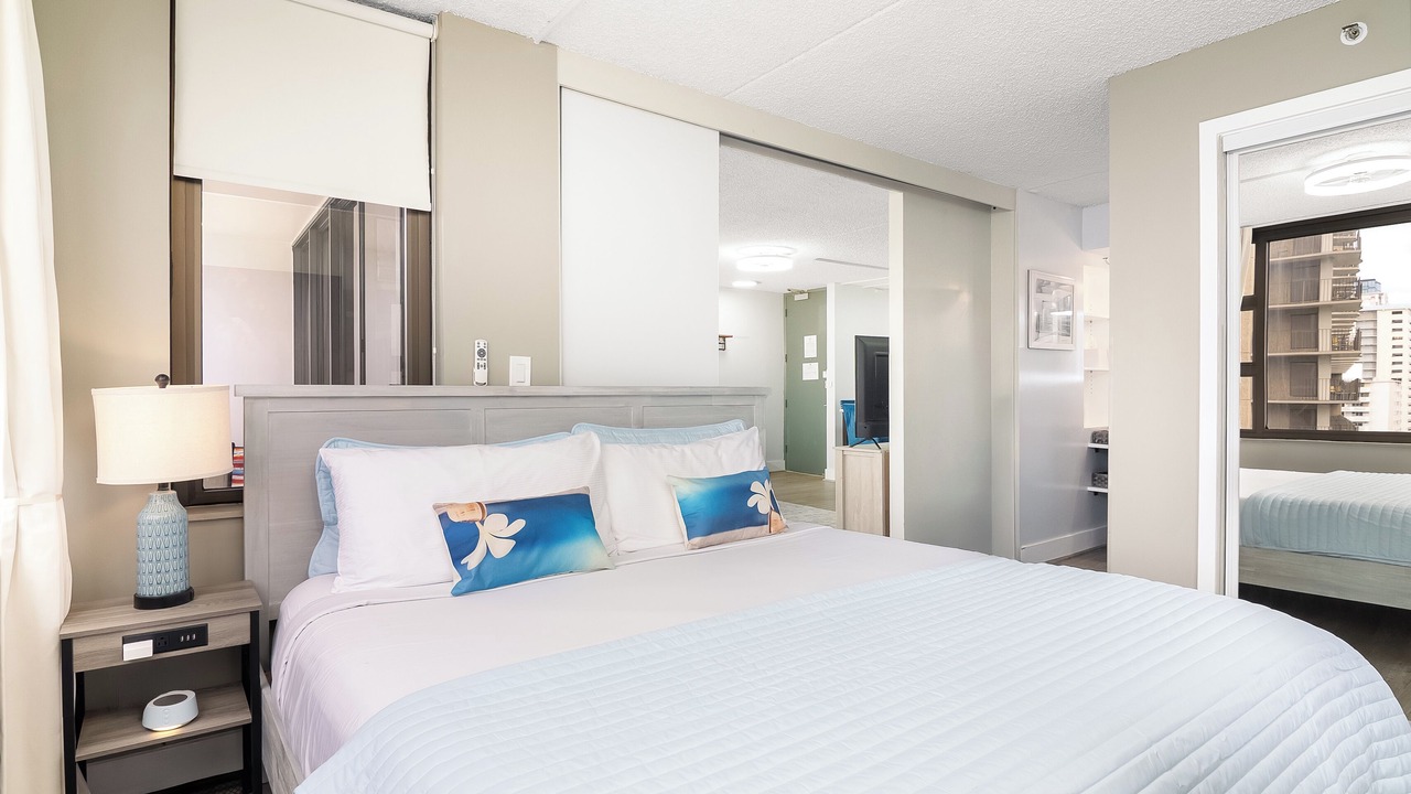 Photo of Bedroom in Waikiki