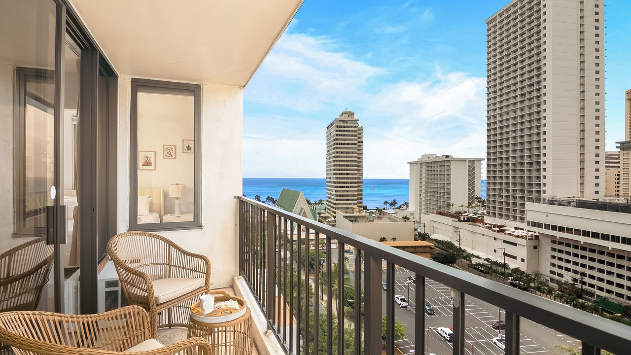 Photo of Patio Balcony in Waikiki