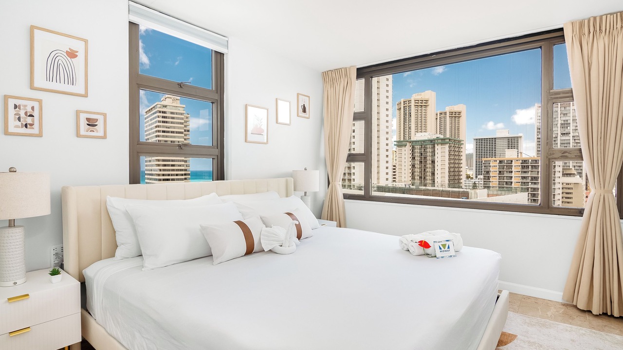 Photo of Bedroom in Waikiki