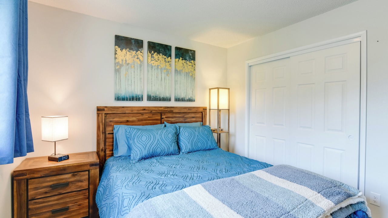 Photo of Bedroom in University Area