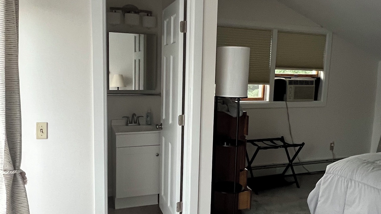 Photo of Bedroom in Mount Marion